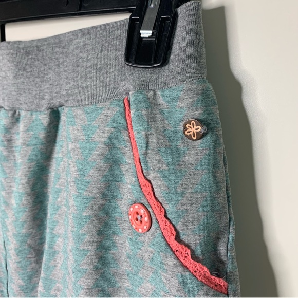 435 by Matilda Jane Clothing Cuffed Comfy Bermuda Shorts - Picture 3 of 15